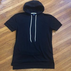 Elwood Hooded Short Sleeve Tee